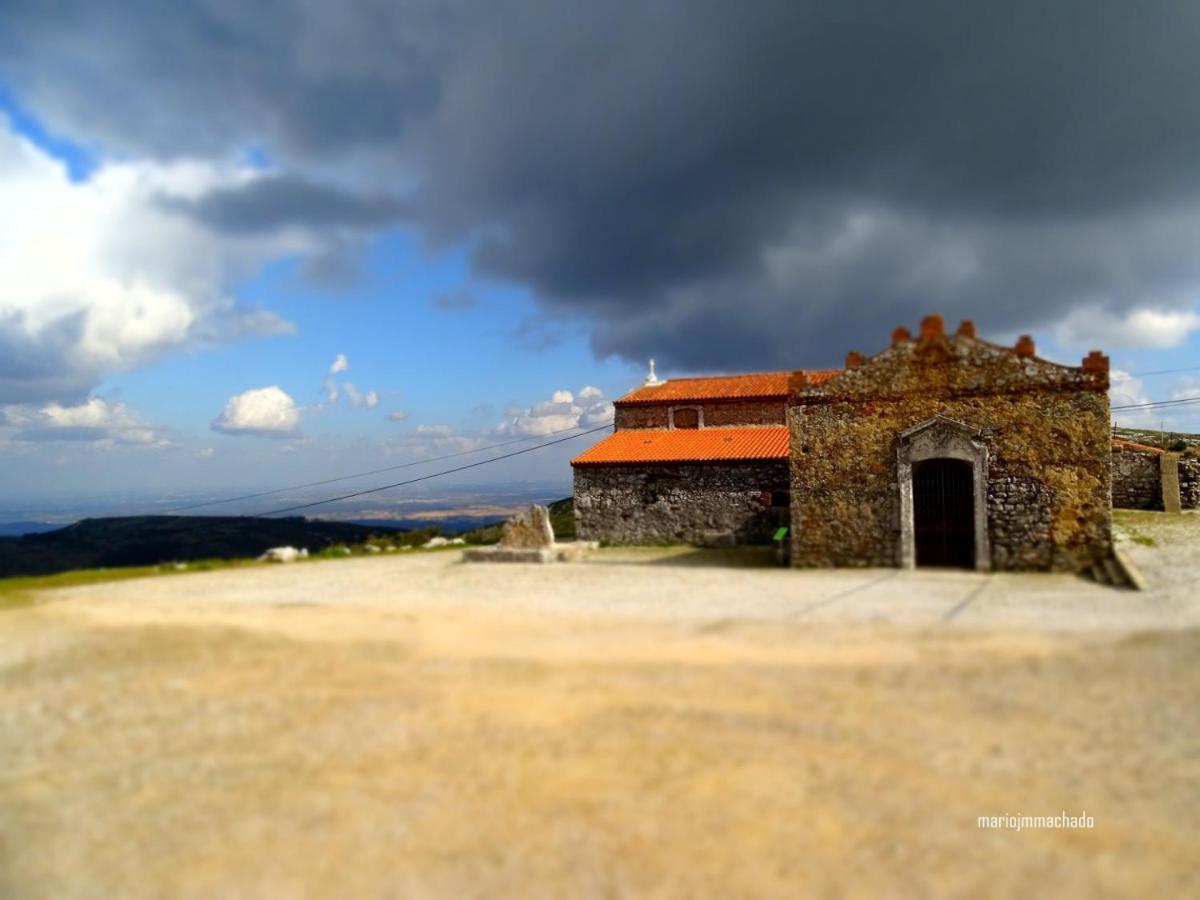 Maison d'hôtes Casa Da Eira à Cadaval Extérieur photo